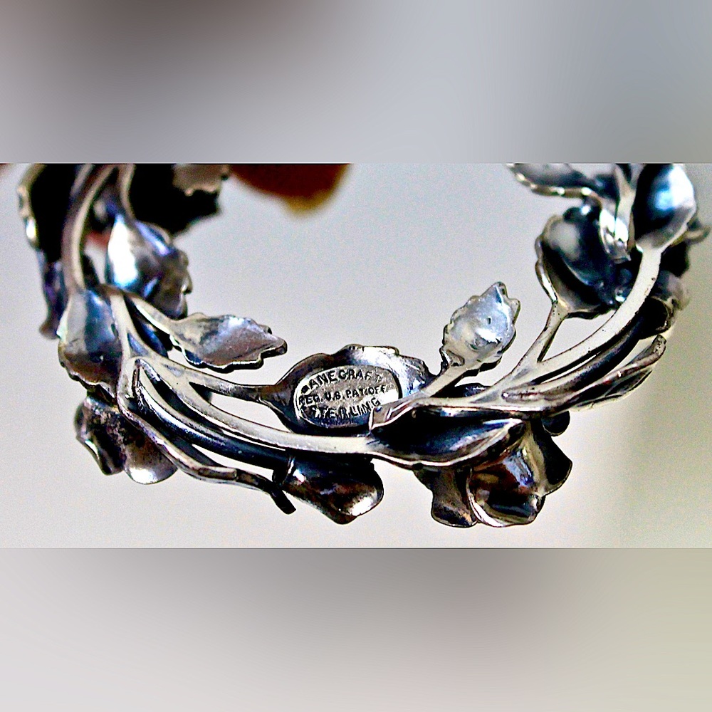 DANECRAFT STERLING ROSE 🥀 ROUND WREATH VINTAGE BROACH - Picture 6 of 7